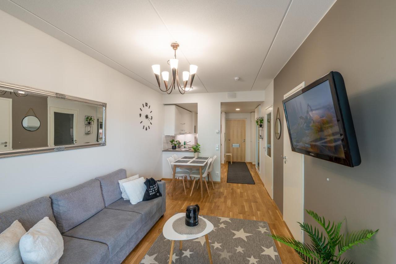 Starhomes Double Lux 8 Oulu Eksteriør billede